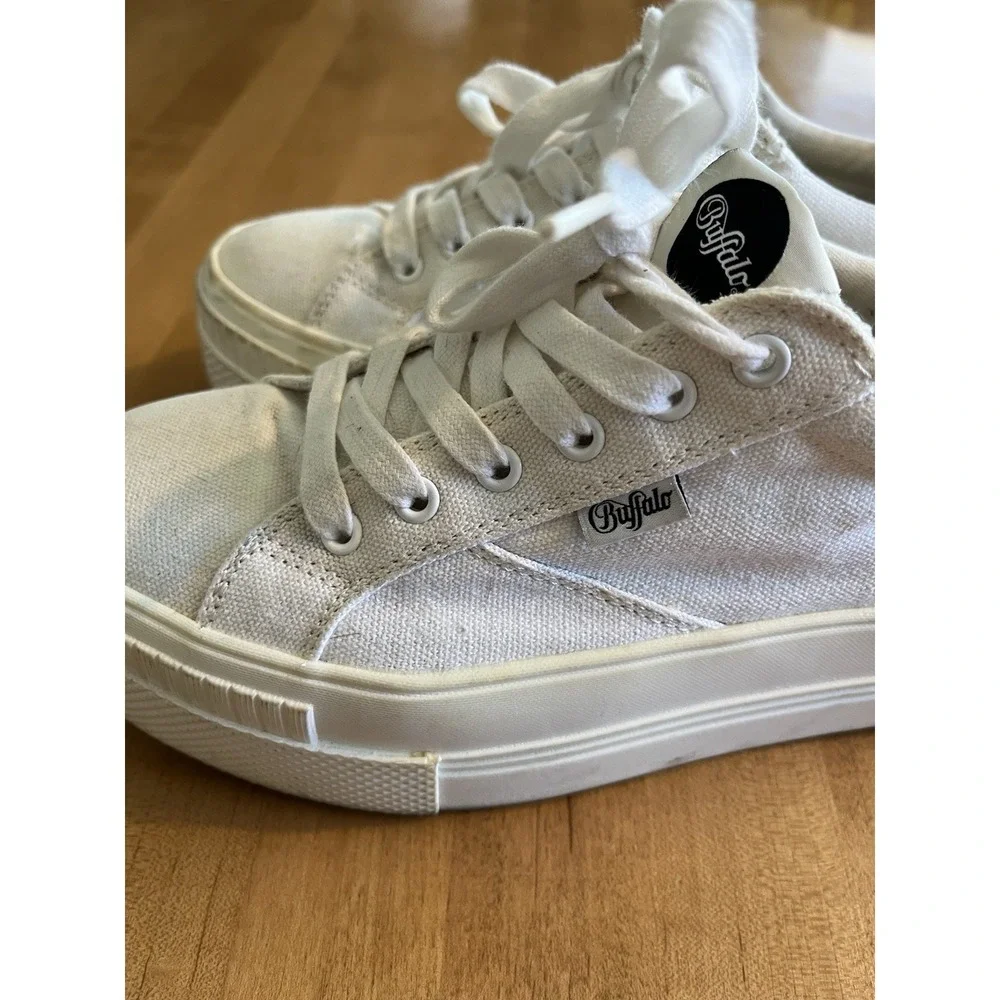 Buffalo Vegan-Friendly Women's Paired Flatform Sneakers White Sz‎ 7.5 EUR 38